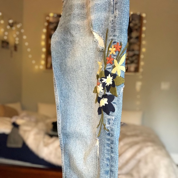 zara embroidered denim jeans - Picture 4 of 6